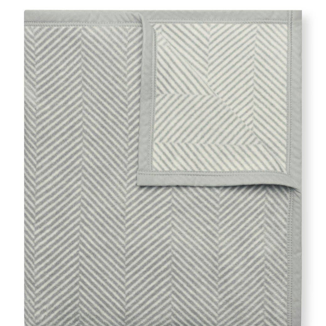 Harborview Herringbone Light Grey Blanket: Original