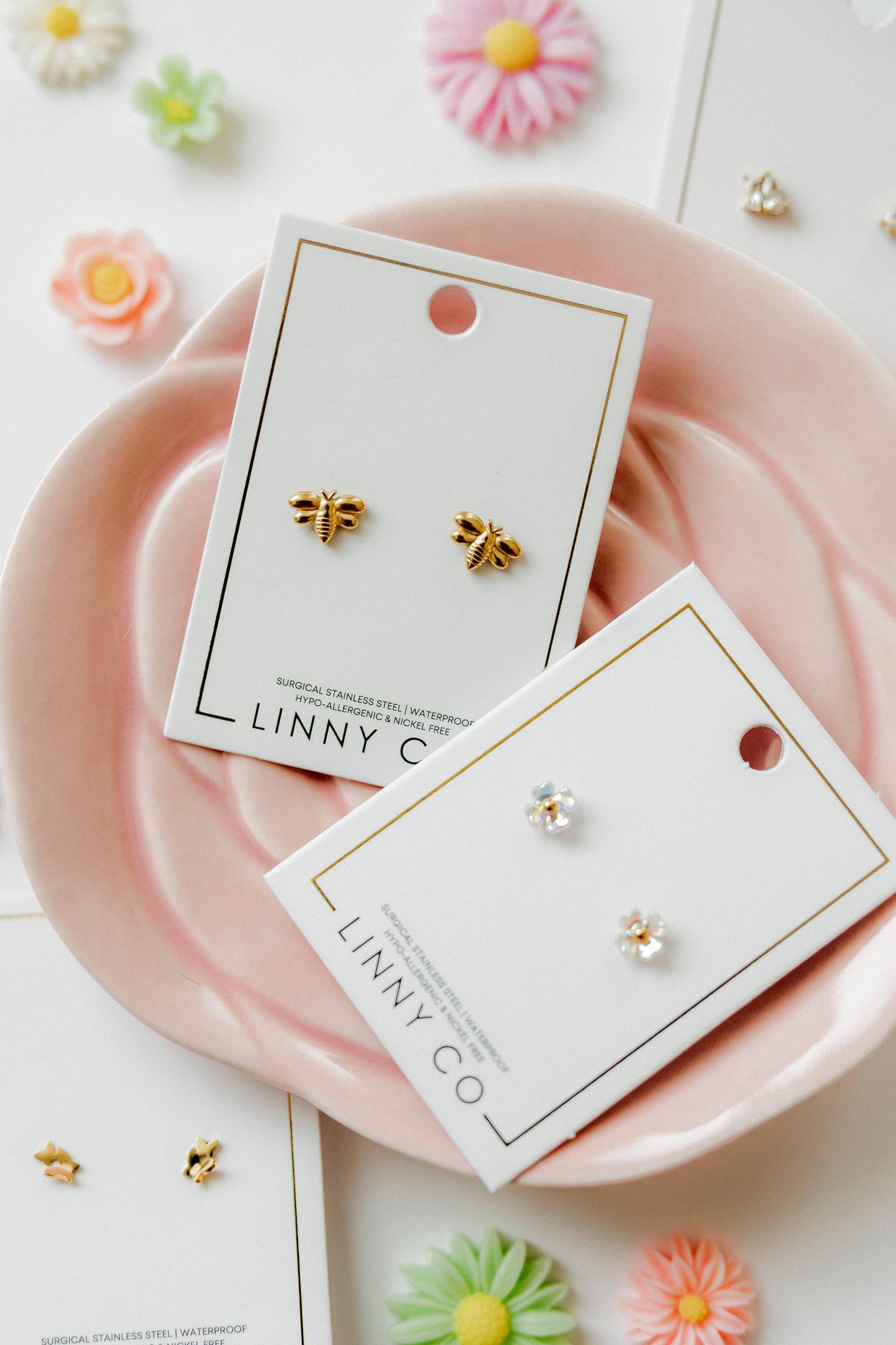 Screwback Stud Earrings - Sloane