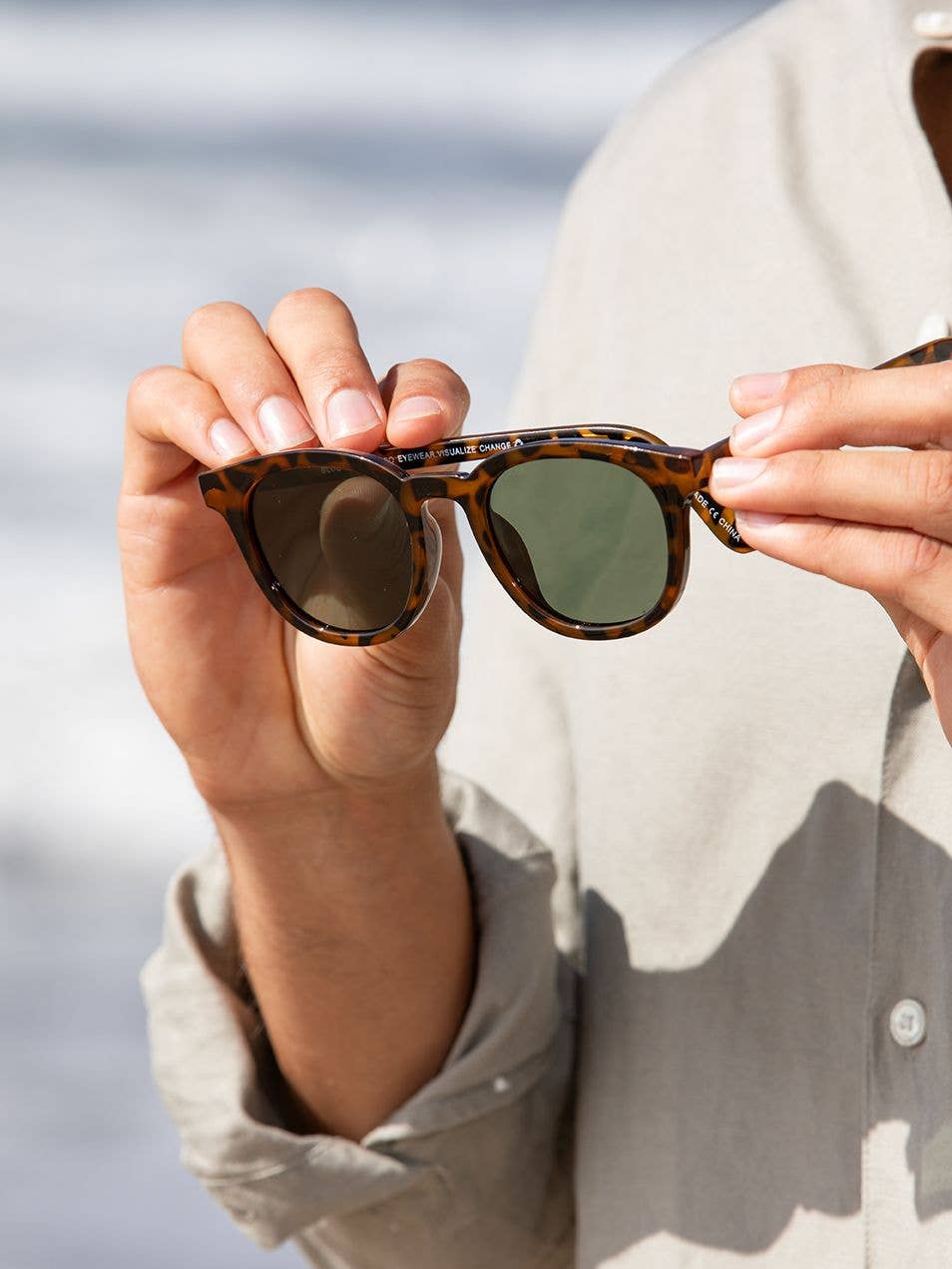 Gram Sunglasses - Walnut Tortoise / Grey-Green Polarized Lens