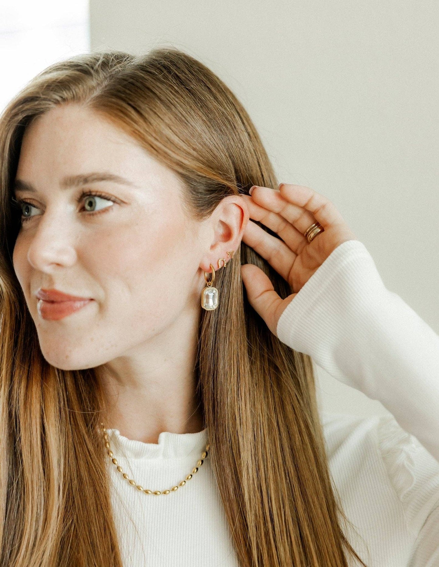 Screwback Stud Earrings - Ruby Bow