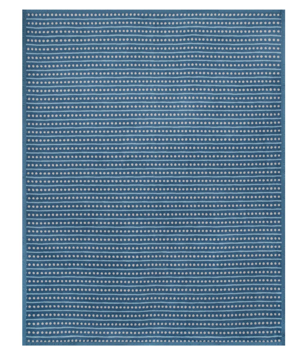 Beach Pebble Cornflower Blanket: Original
