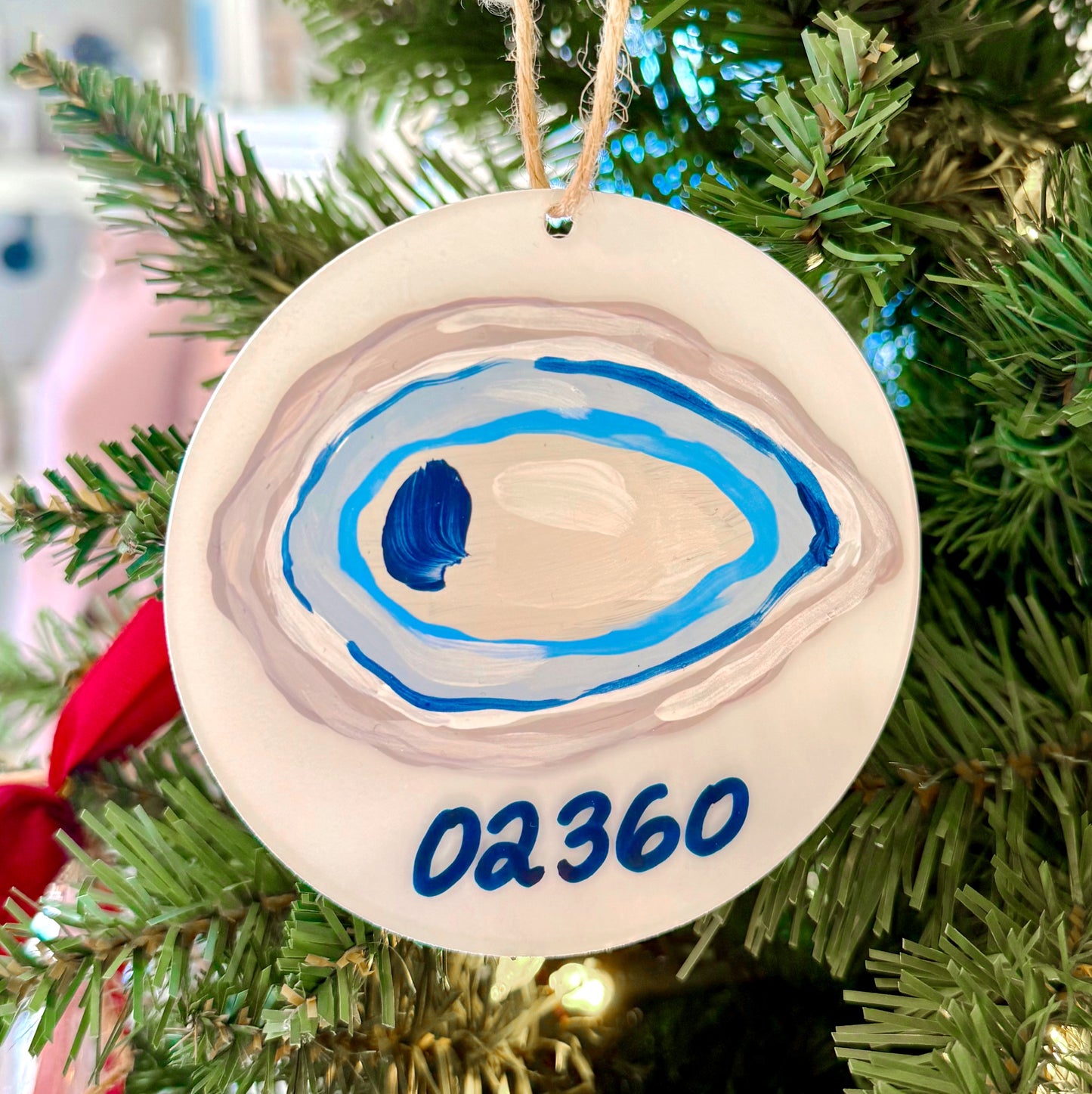 02360 Oyster Hand Painted Ornament