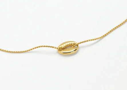Little Puka Necklace - Gold