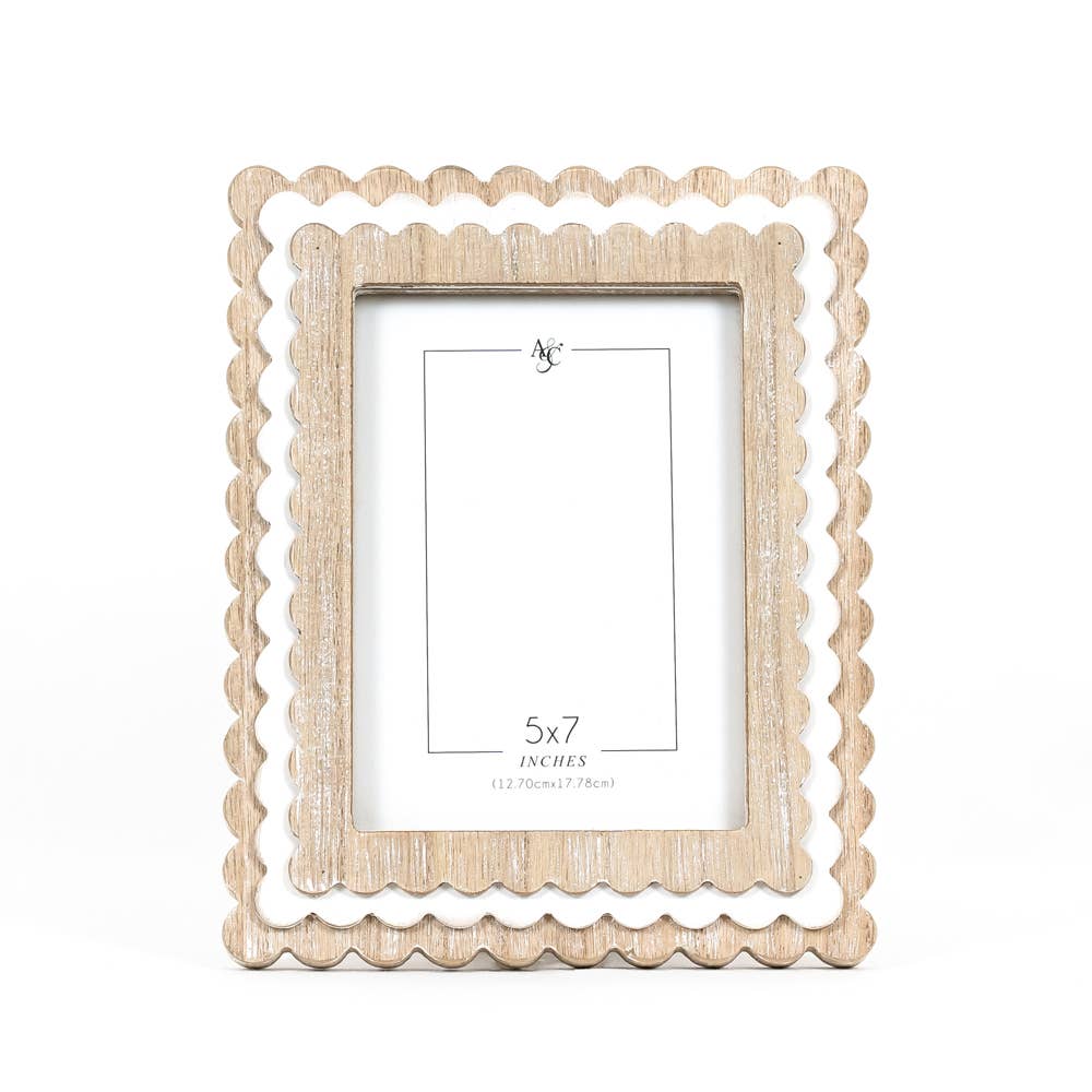 Natural Wood + White Scalloped Frame - 5x7 photo