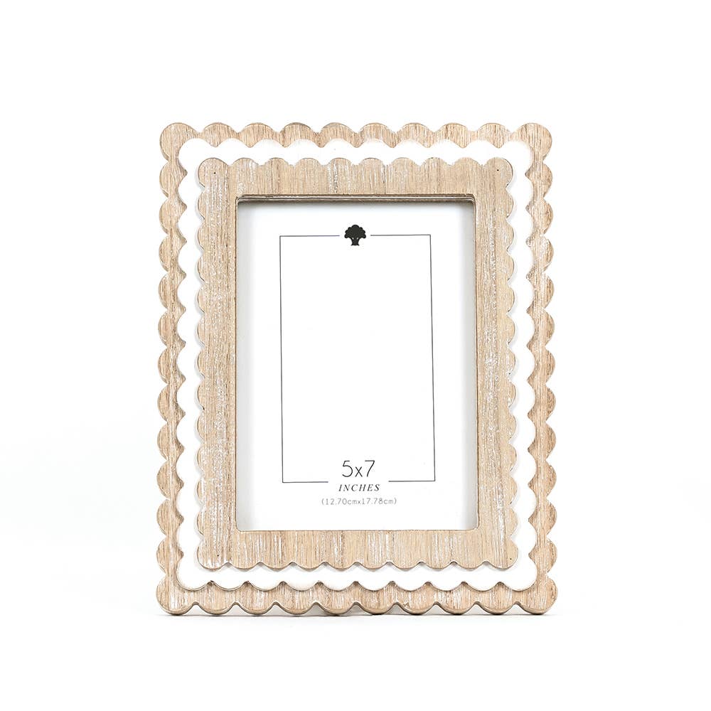 Natural Wood + White Scalloped Frame - 5x7 photo