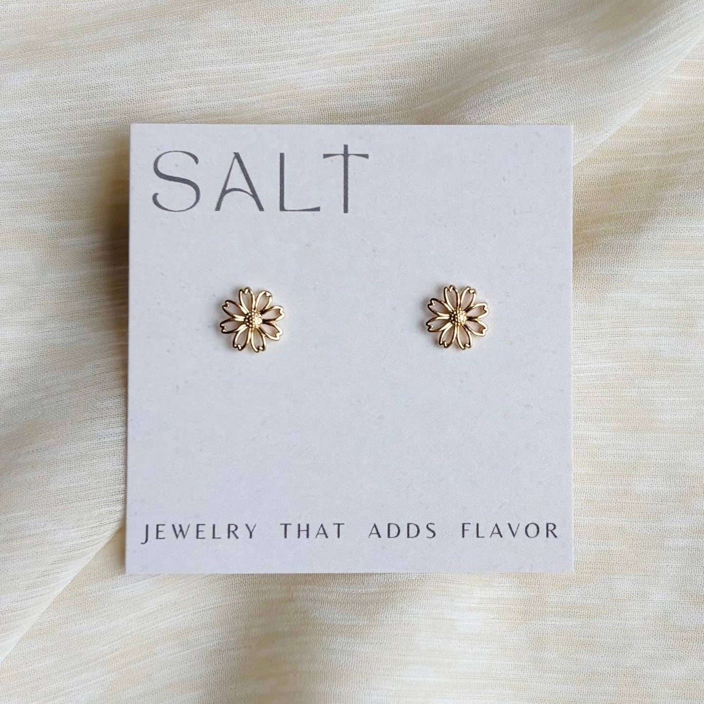 Daisy Outline Studs