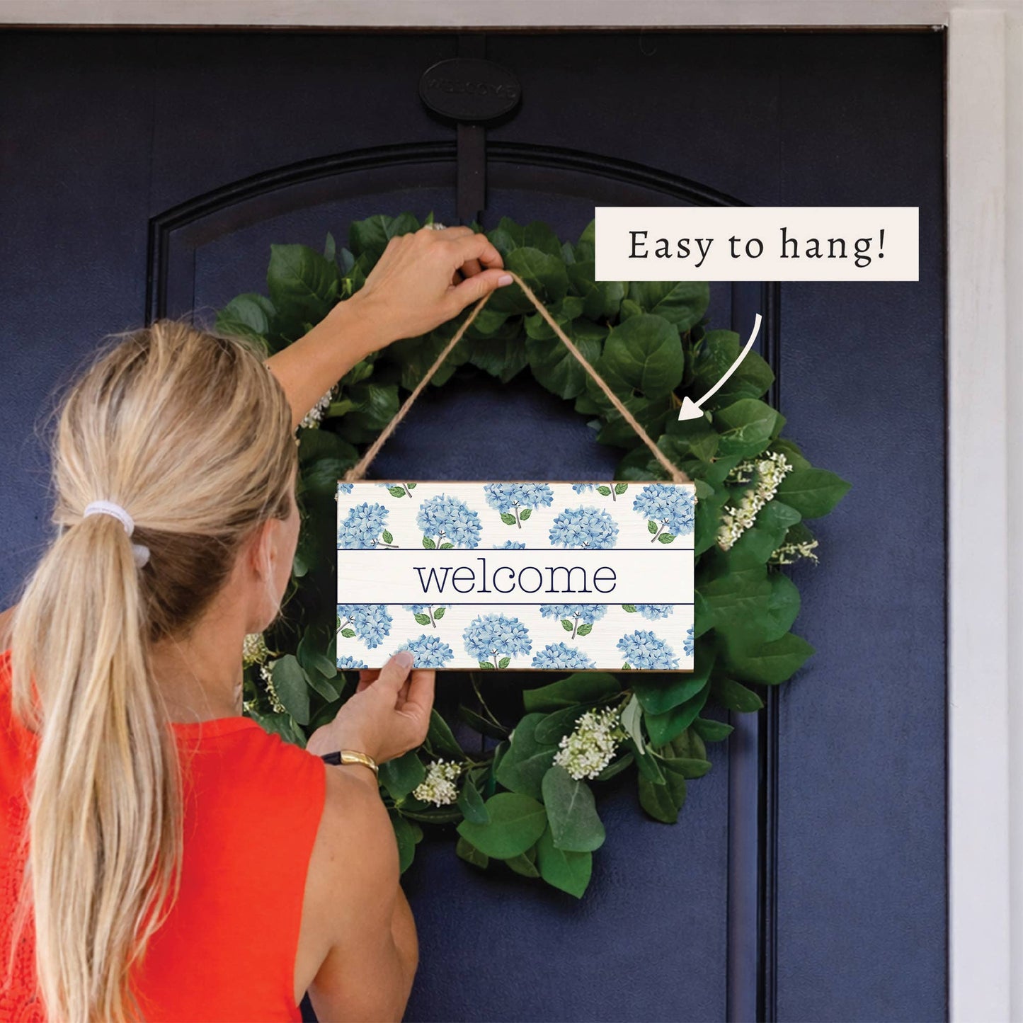 Blooming Hydrangea Twine Welcome Sign