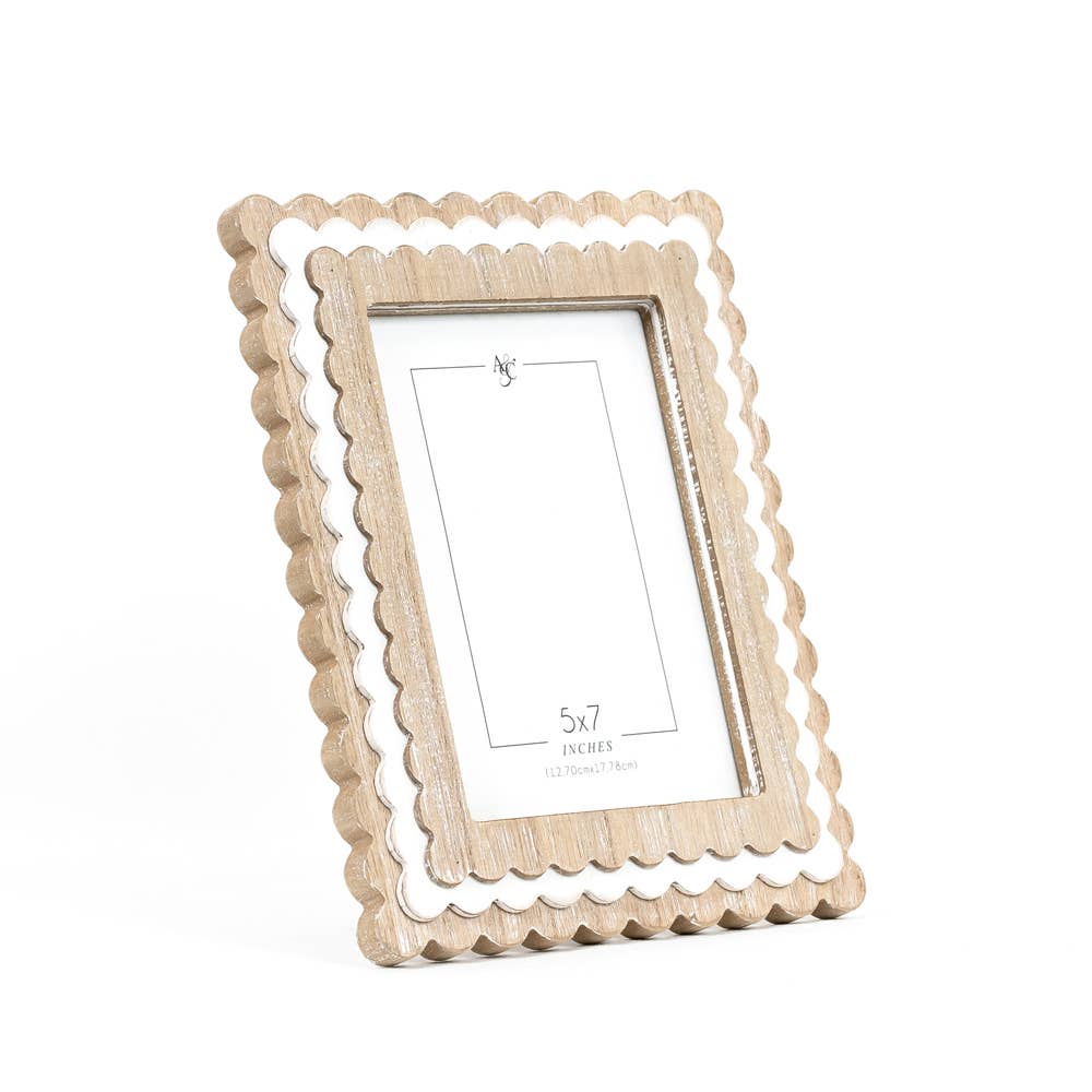 Natural Wood + White Scalloped Frame - 5x7 photo