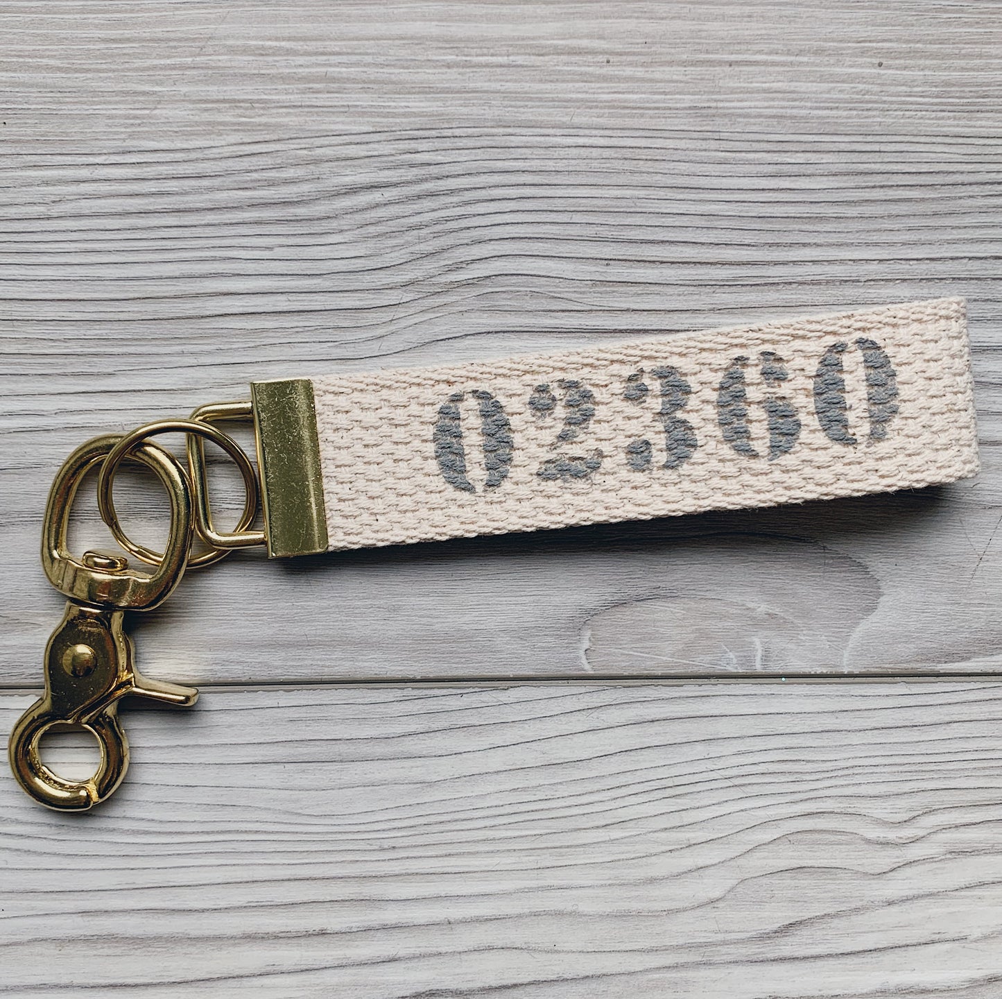 02360 Keychain - Grey